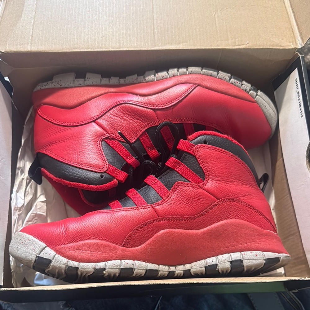 Retro Jordan 10 30th BG